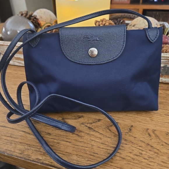 Longchamp Crossbody - Picture 1 of 6